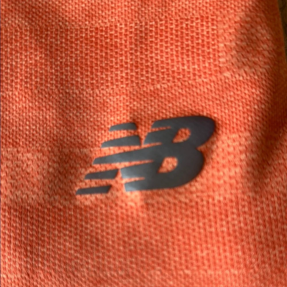 New Balance Men's Orange Running Shirt- Size XL - Picture 4 of 7